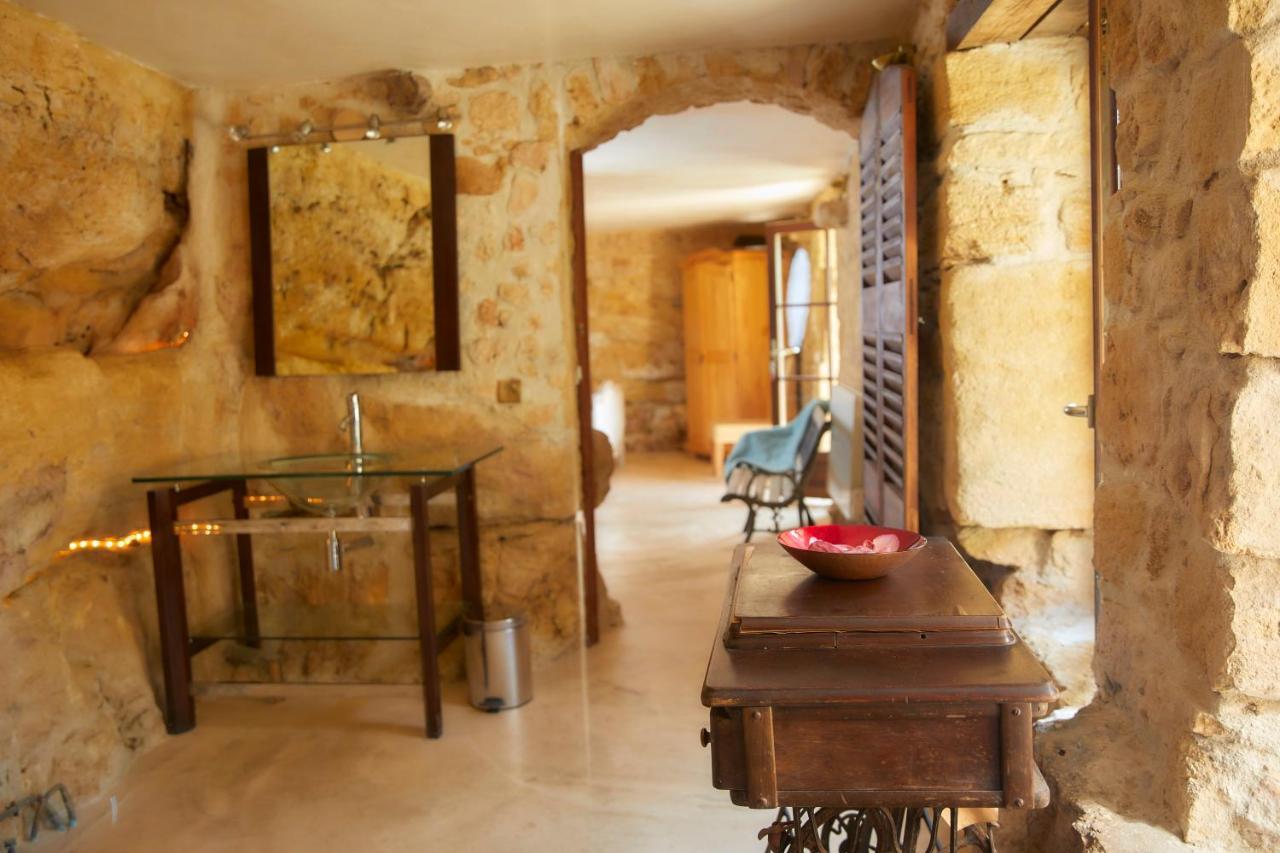 Domaine De Cantegrel - Gites De Charme Et Suite Troglodyte En Perigord Vitrac  Exterior photo